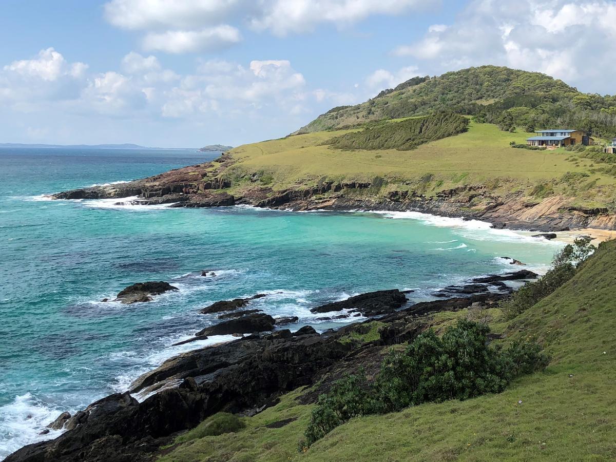 Oceanscape Luxury Beachfront Villas Scotts Head Buitenkant foto