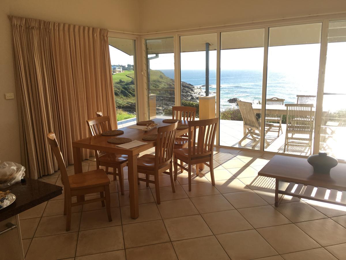 Oceanscape Luxury Beachfront Villas Scotts Head Buitenkant foto